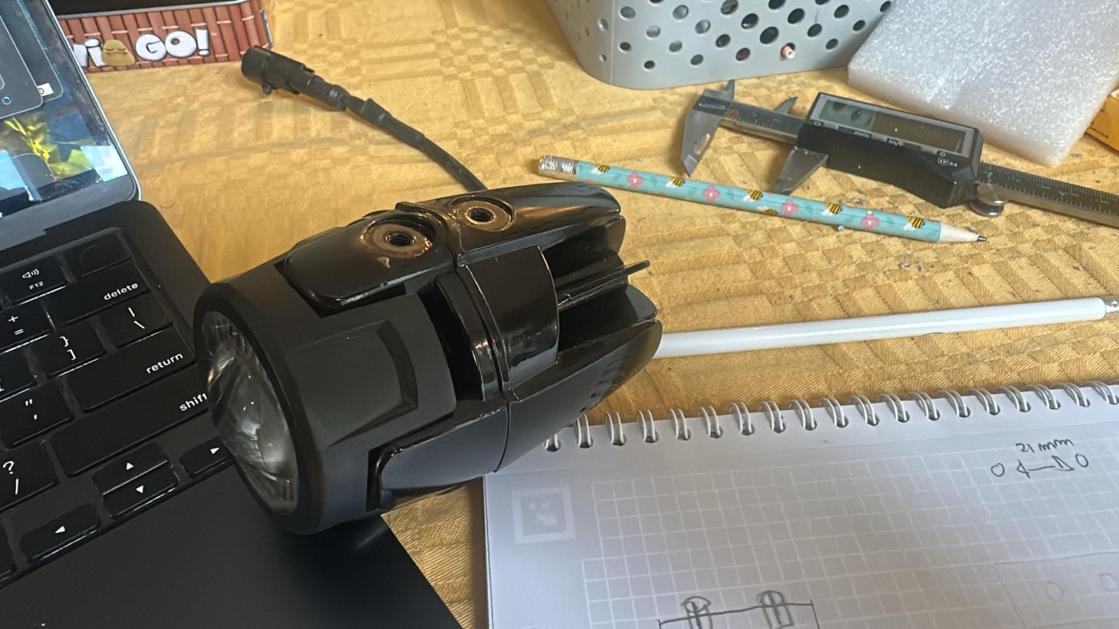 Spotlight and caliper